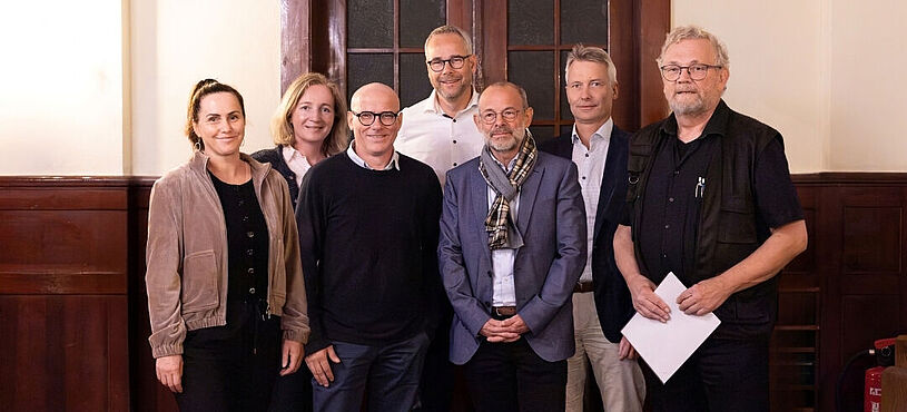 Den Vorstand des Fördervereines des Epilepsiezentrum Kleinwachau bilden:  Jens Gerlach (Vorstandsvorsitzender), Gernot Kühne (Stellvertreter), Annett Hofmann, Reiner E. Rogowski. In den Vorstand berufen wurden: Superintendent Albrecht Nollau und Kathleen Westphal vom Diakonischen Werk der Ev.-Luth. Landeskirche Sachsens e. V.