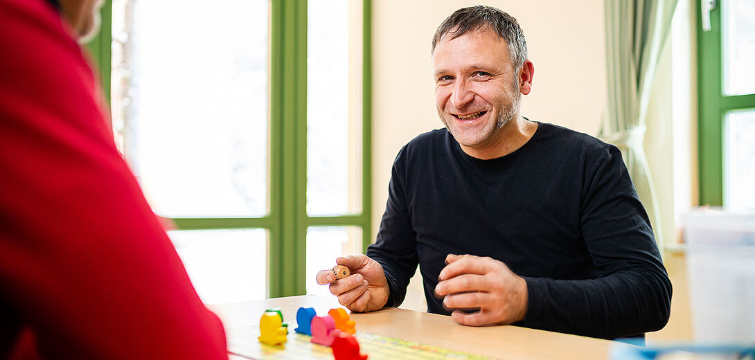 Epilepsiezentrum Kleinwachau - Ausbildung zum Heilerziehungspfleger - in Radeberg bei Dresden