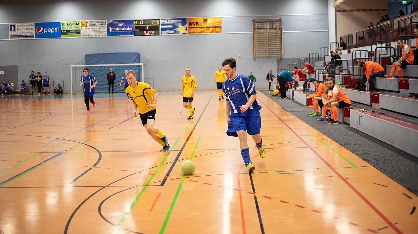 Inklusiver Fußball: Unified-Mannschaften aus Sachsen beim Hallencup des SV Liegau-Augustusbad. Hier: Unified Kleinwachau